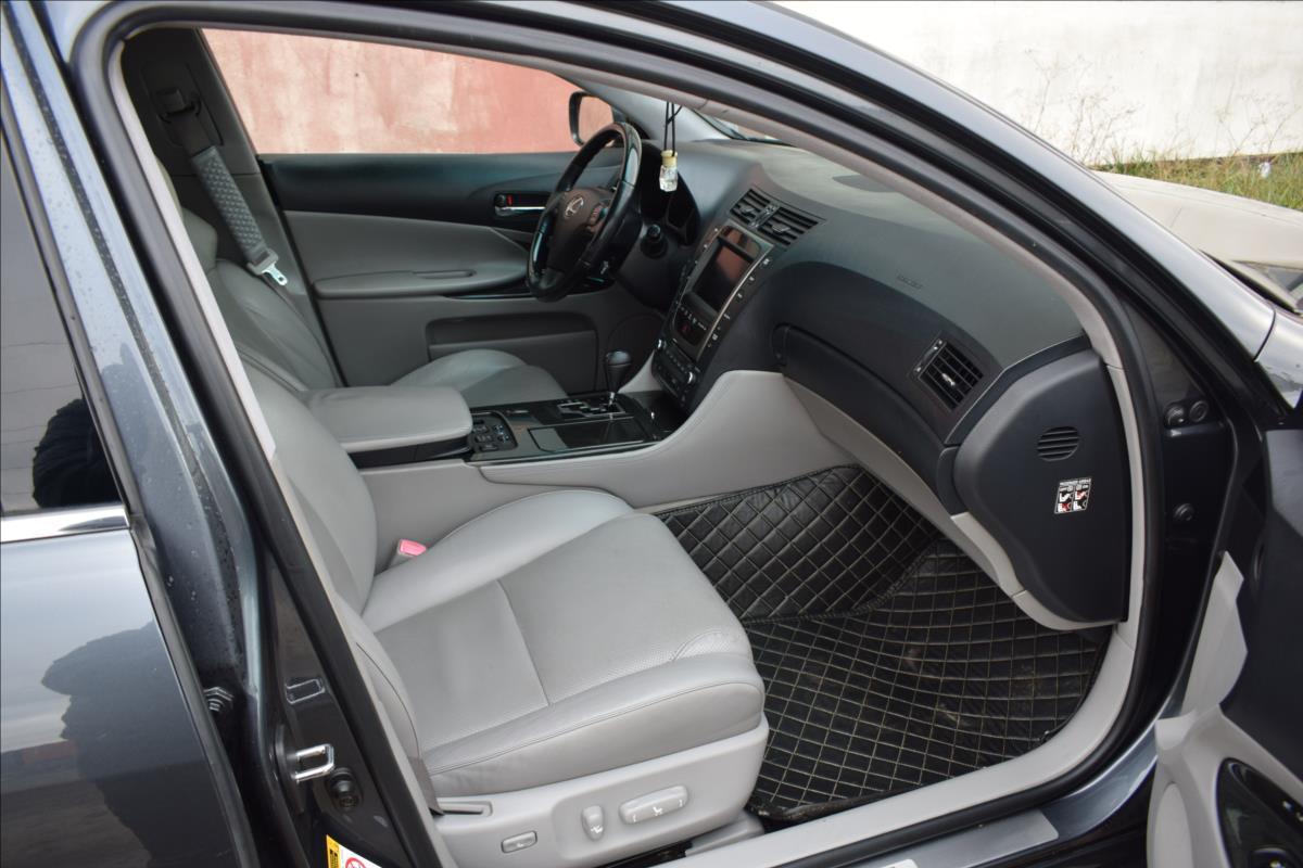 Lexus GS 450h