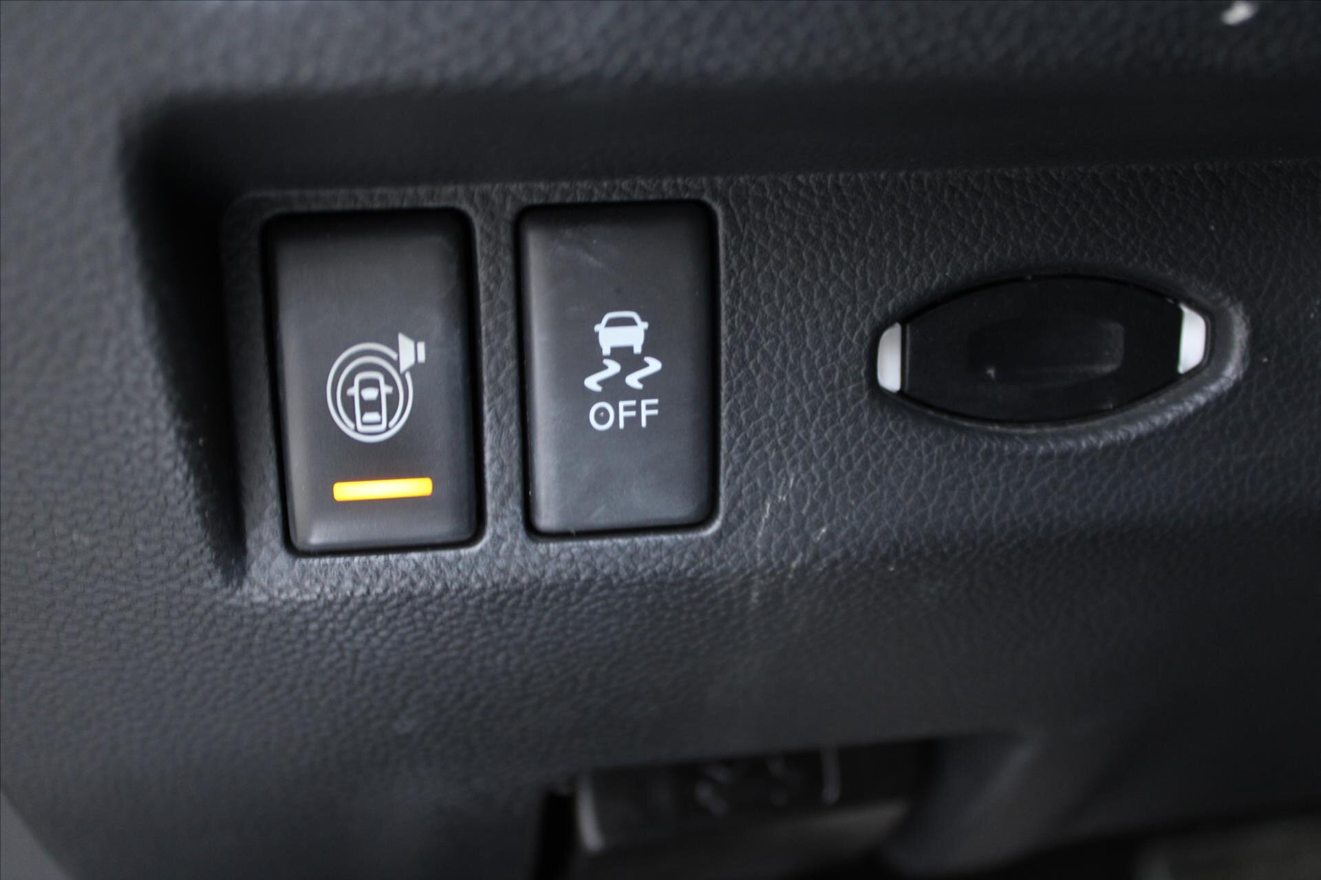 Infiniti QX70 SUV 3,0 l 175 kw