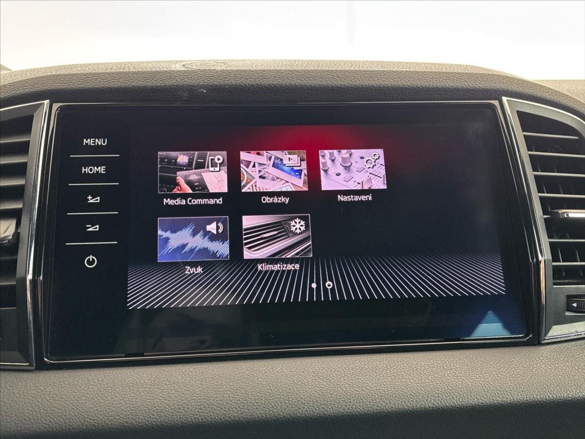 Škoda Karoq SUV / Terénní 2,0 l 110 kw