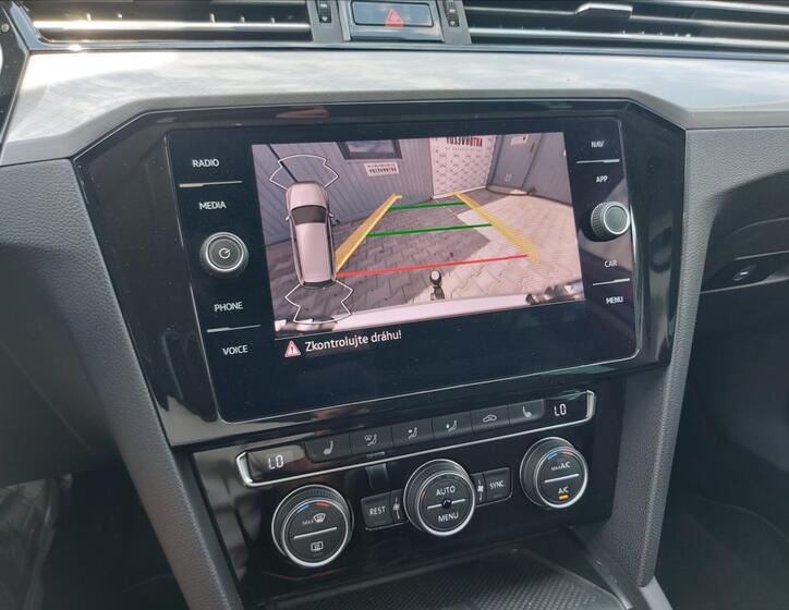 Volkswagen Passat 32