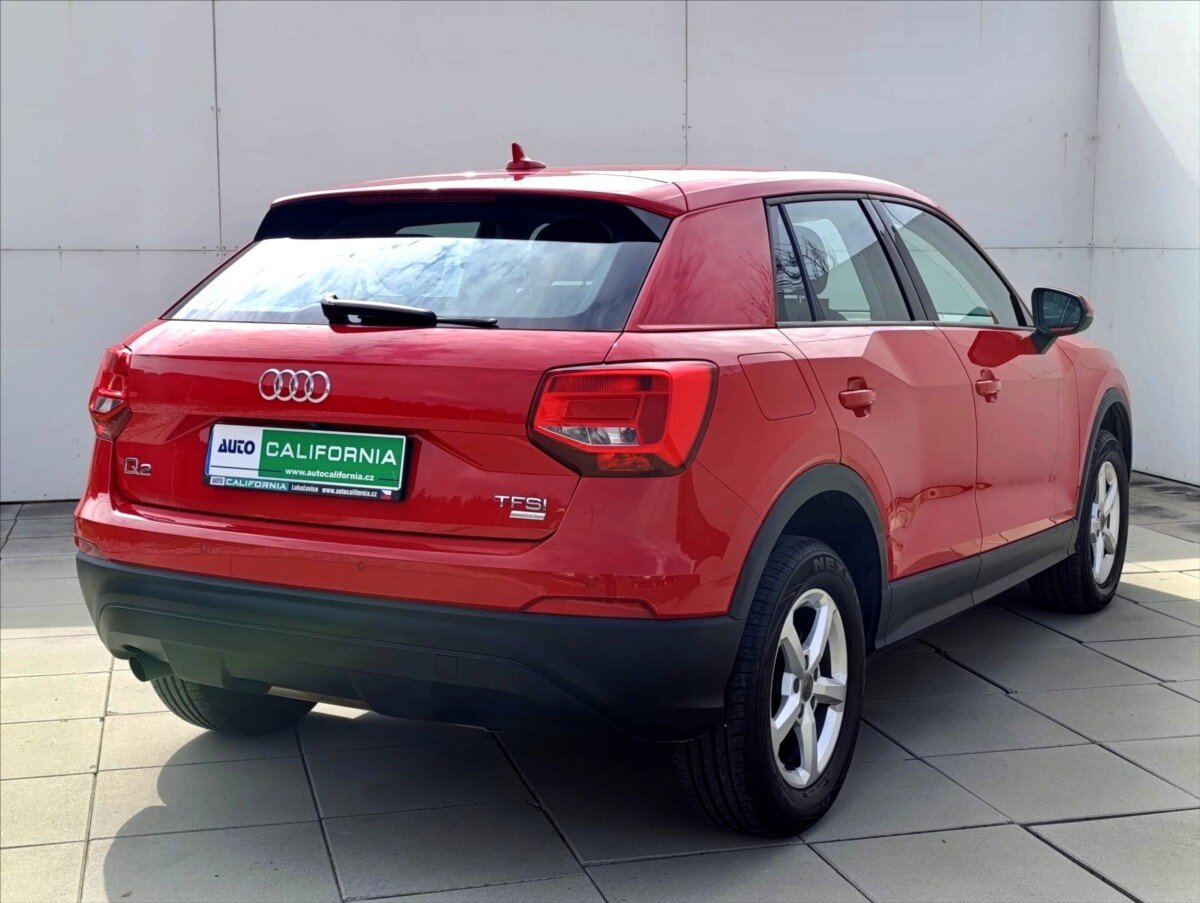 Audi Q2 SUV / Terénní 999,0 85 kw