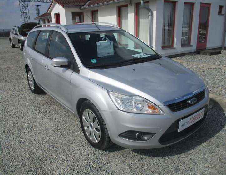 Ford Focus Kombi 1,6 l 74 kw