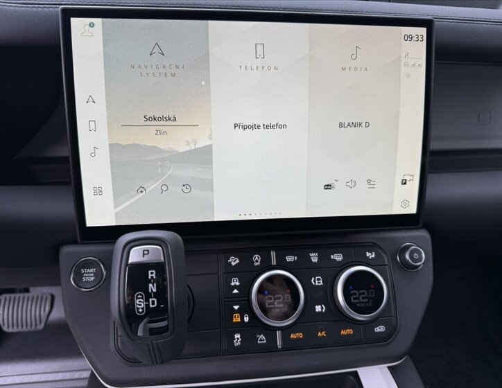 Land Rover Defender SUV / Terénní 3,0 l 147 kw