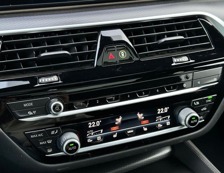 BMW Řada 5 Kombi 3,0 l 245 kw