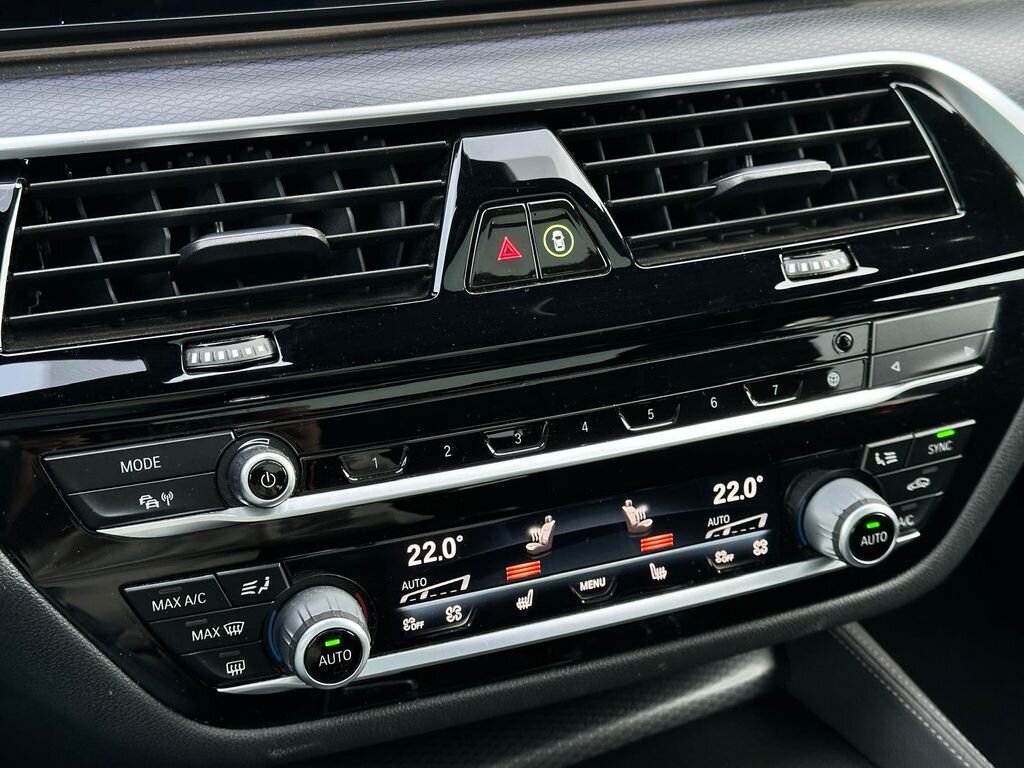 BMW Řada 5 Kombi 3,0 l 245 kw