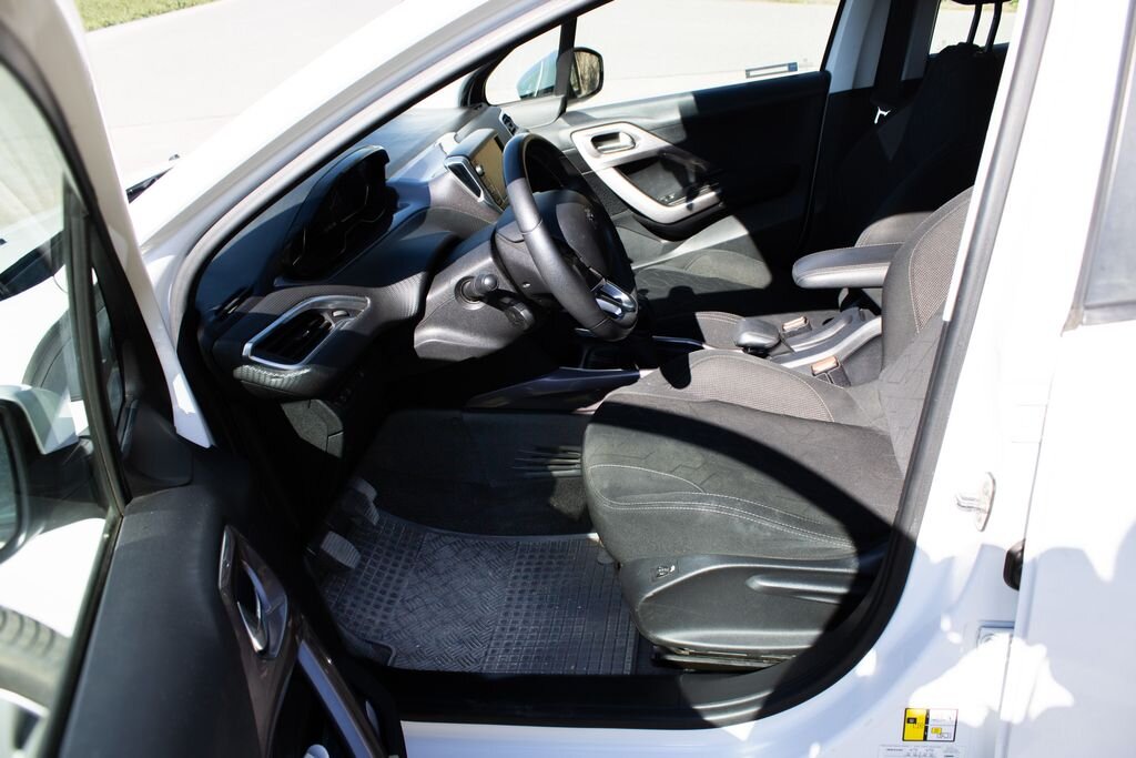 Peugeot 2008 SUV / Terénní 1,2 l 60 kw