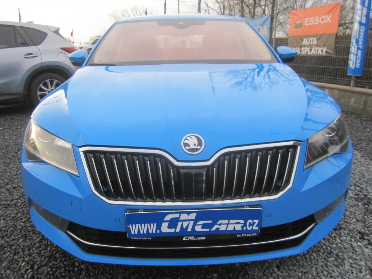 Škoda Superb