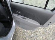 Subaru Justy Hatchback 998,0 51 kw