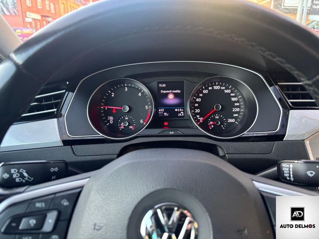 Volkswagen Passat Kombi 2,0 l 110 kw