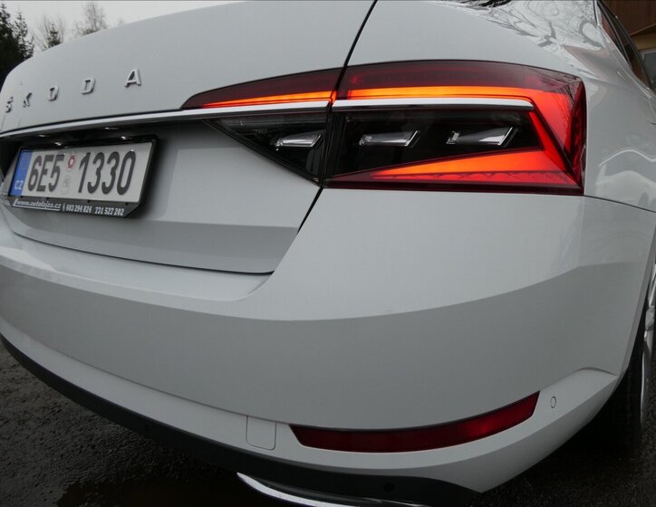 Škoda Superb Sedan 2,0 l 110 kw