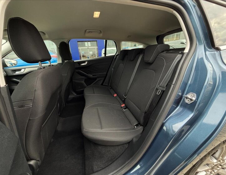 Ford Focus Kombi 999,0 114 kw