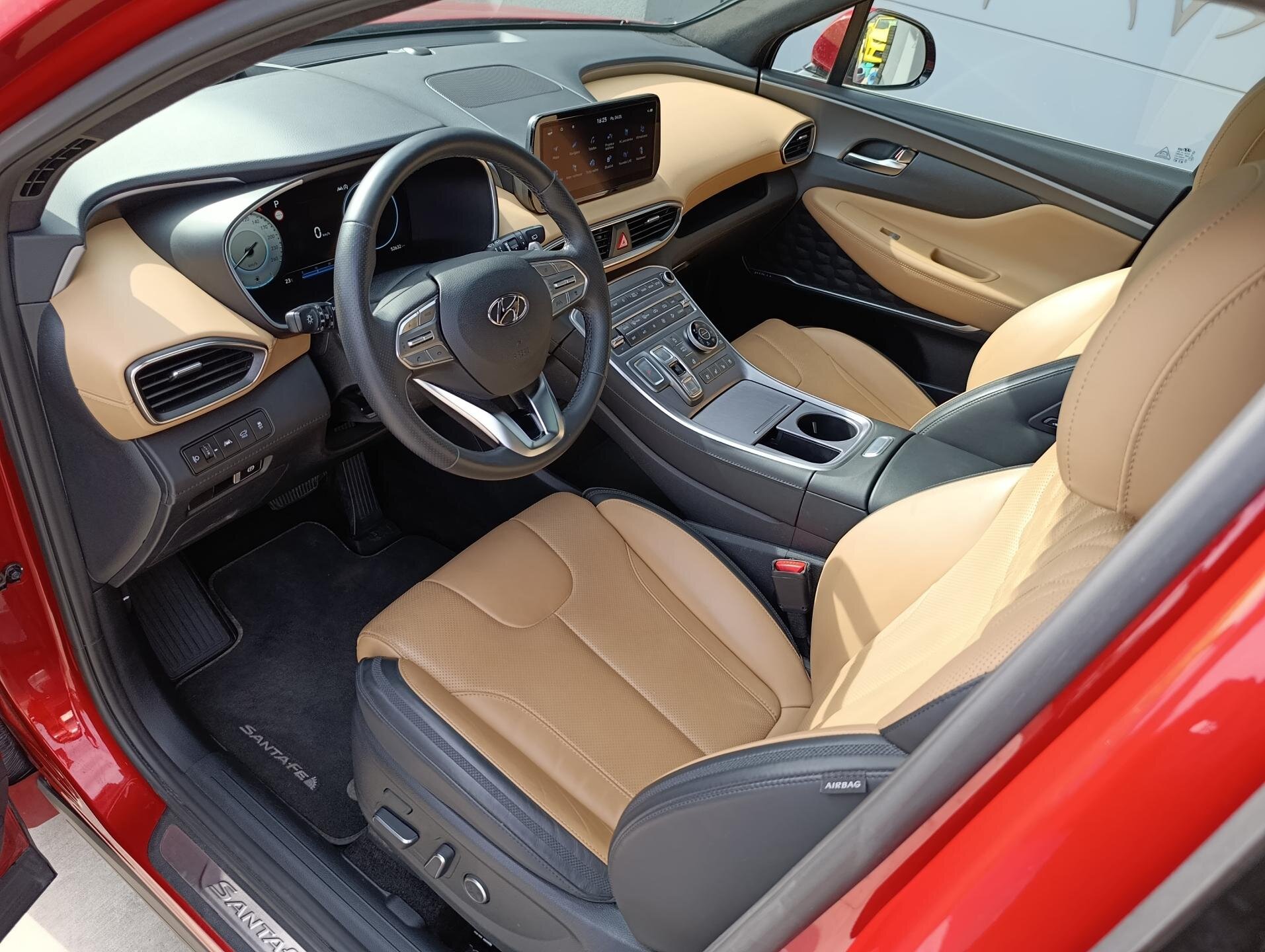 Hyundai Santa Fe SUV / Terénní 2,2 l 148 kw