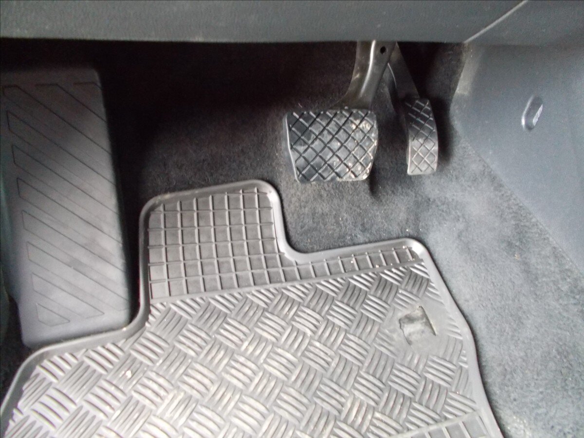 Volkswagen Touran MPV 1,4 l 110 kw