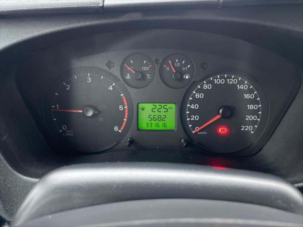 Ford Transit Skříň 2,2 l 63 kw