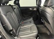 Audi SQ7 25