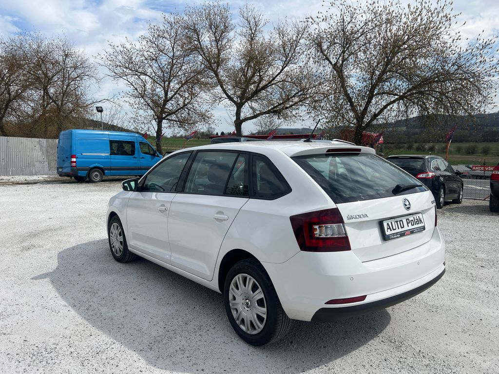 Škoda Rapid