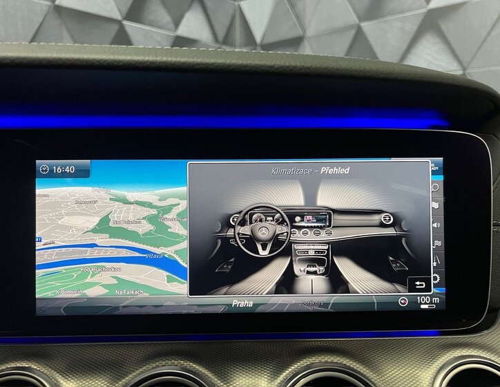 Mercedes-Benz Třídy E 14