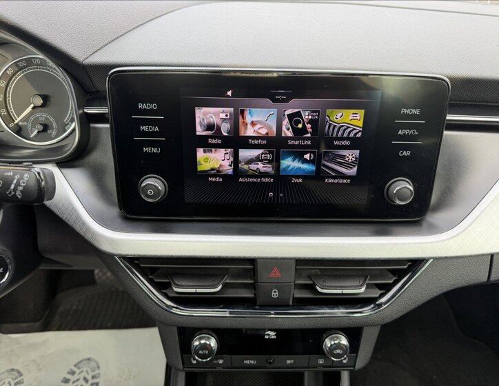 Škoda Scala Hatchback 999,0 81 kw