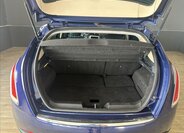 Lancia Delta Hatchback 1,6 l 88 kw