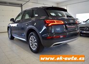 Audi Q5 SUV 2,0 l 0