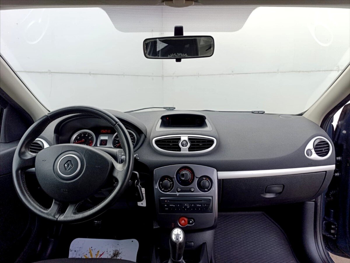 Renault Clio Hatchback 1,1 l 55 kw