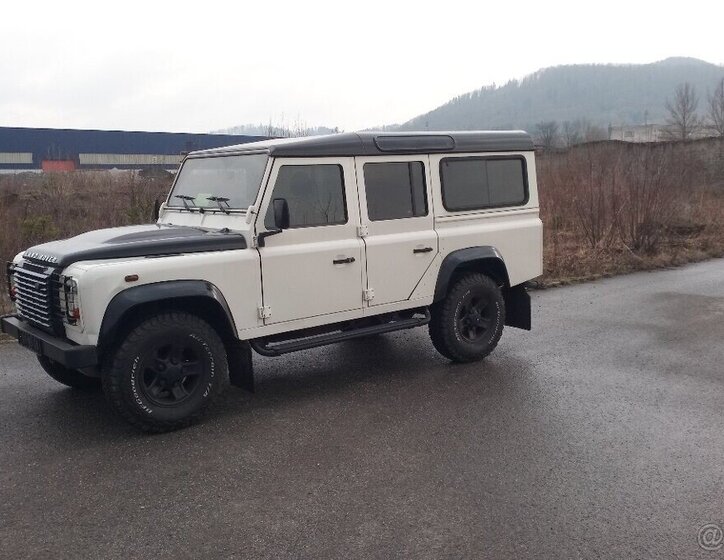 Land Rover Defender SUV / Terénní 0,0 110 kw