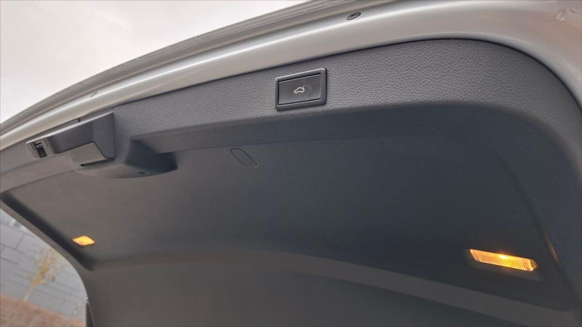 Škoda Superb Kombi 2,0 l 110 kw