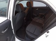 KIA Rio 12