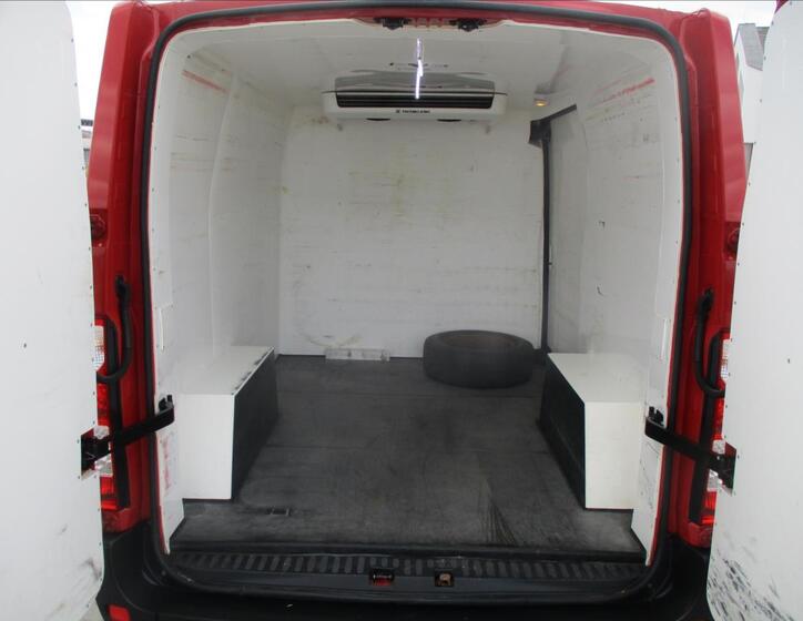 Renault Master 9