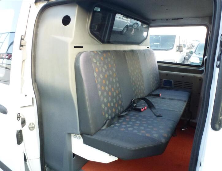 Mercedes-Benz Vito 26