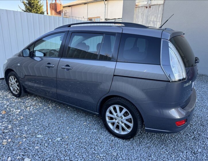 Mazda 5 11