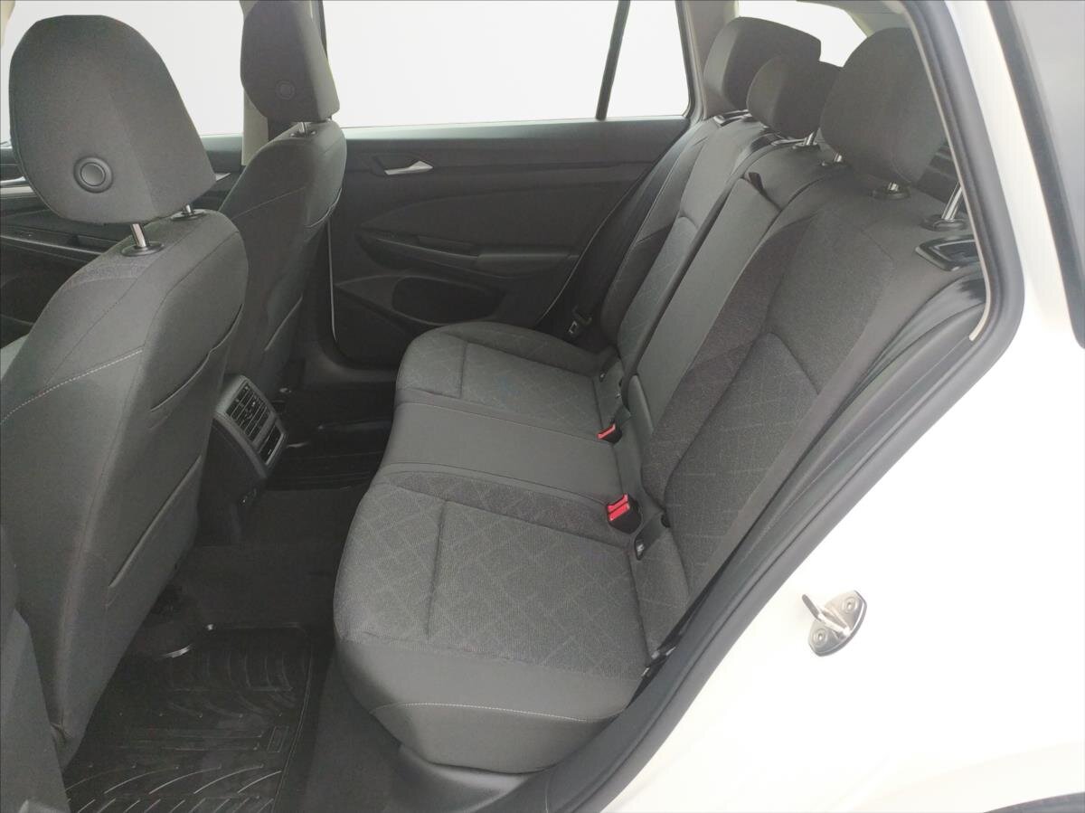 Volkswagen Golf Kombi 2,0 l 110 kw