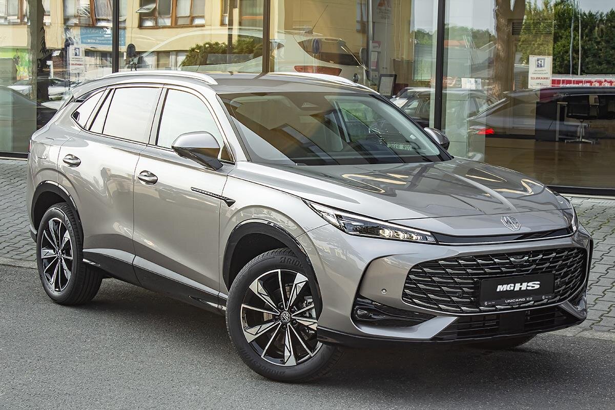 MG HS SUV 1,5 l 165 kw