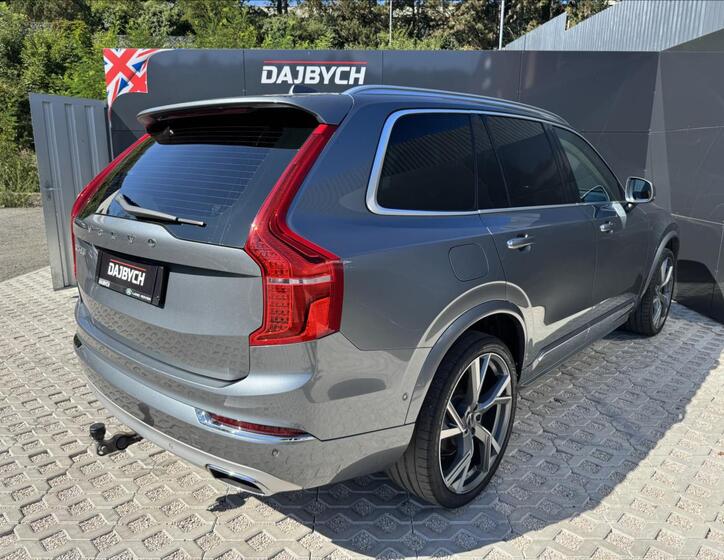 Volvo XC90 7