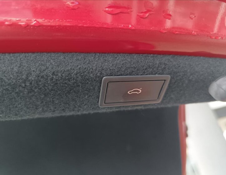 Škoda Superb Liftback 2,0 l 110 kw