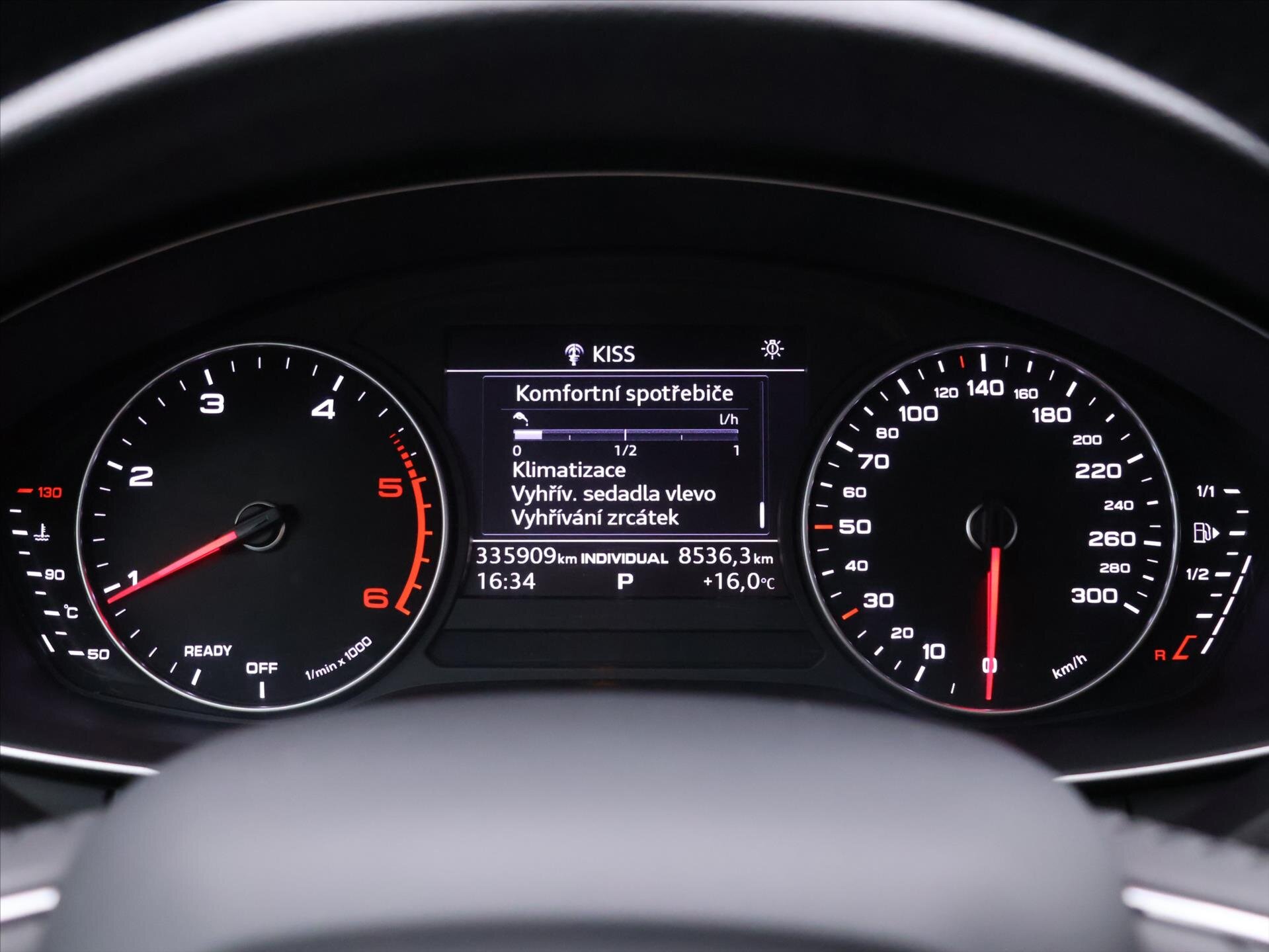 Audi A4 Kombi 2,0 l 140 kw