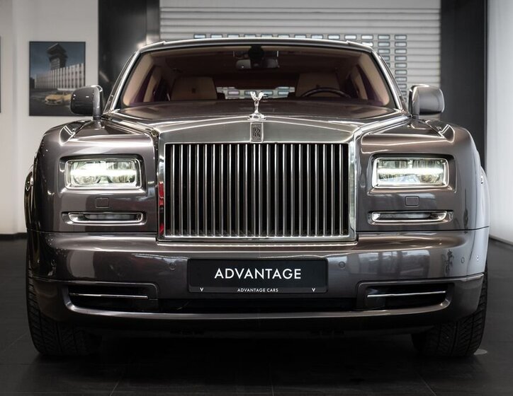Rolls-Royce Phantom Sedan 6,7 l 338 kw
