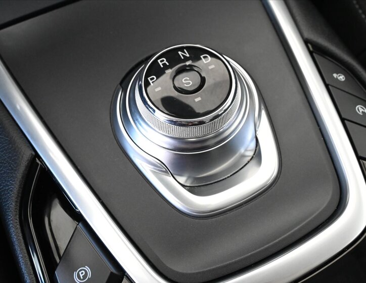 Ford S-MAX MPV 2,0 l 110 kw