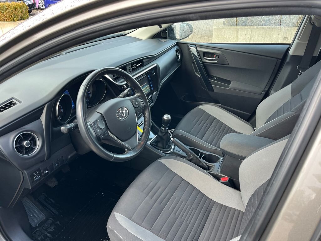 Toyota Auris Hatchback 1,6 l 97 kw