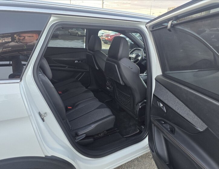 Peugeot 5008 SUV / Terénní 1,6 l 88 kw