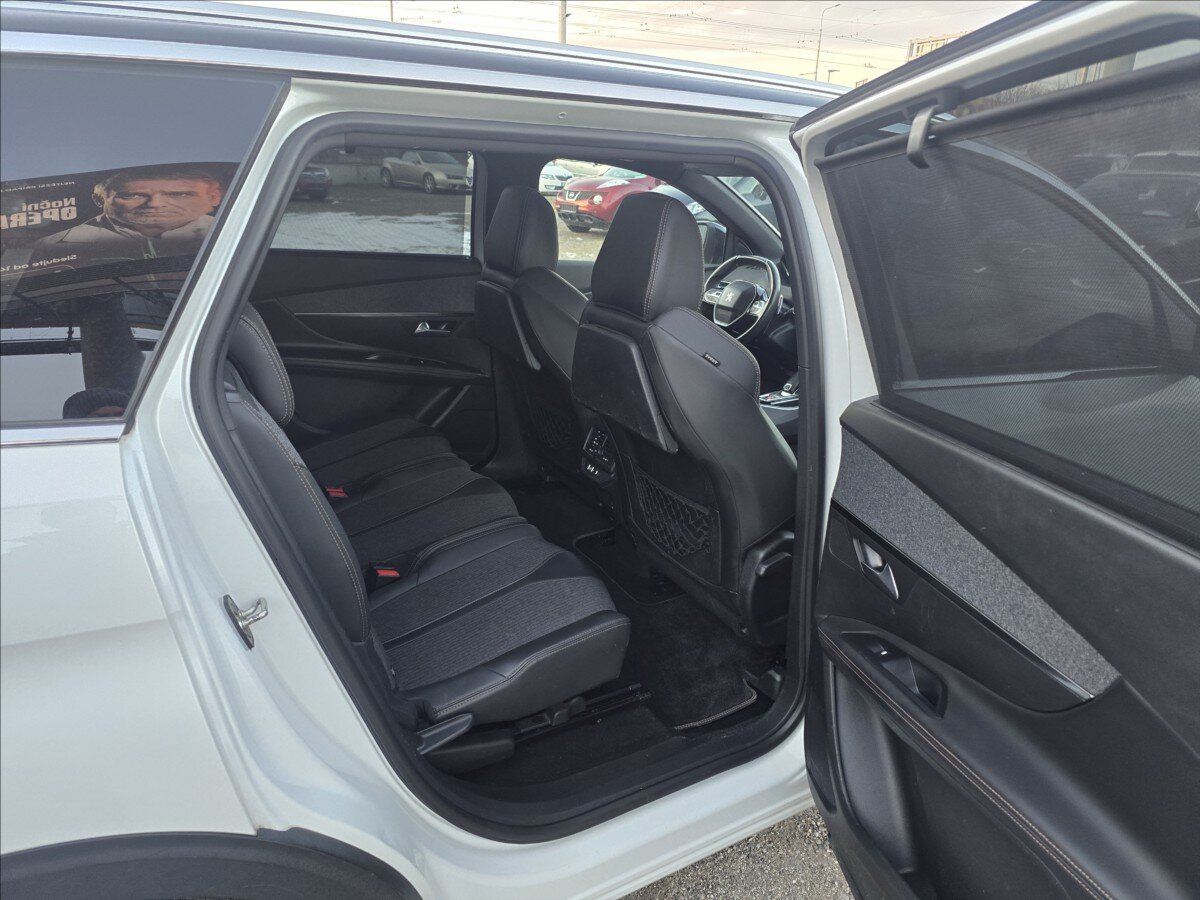 Peugeot 5008 SUV / Terénní 1,6 l 88 kw