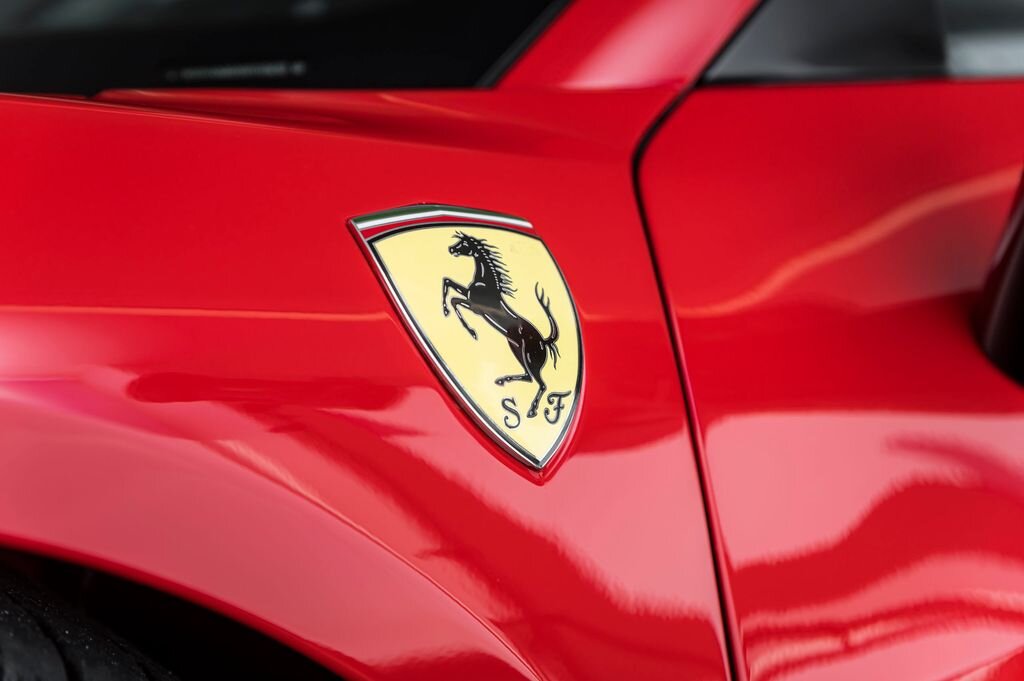 Ferrari Ostatní Kupé 3,0 l 610 kw