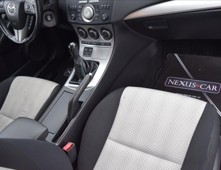 Mazda 3 Hatchback 1,6 l 77 kw
