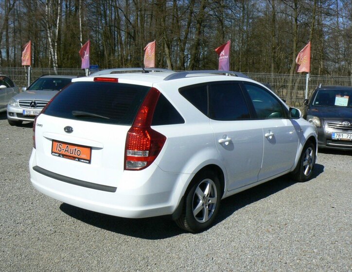 KIA Ceed Kombi 1,4 l 77 kw