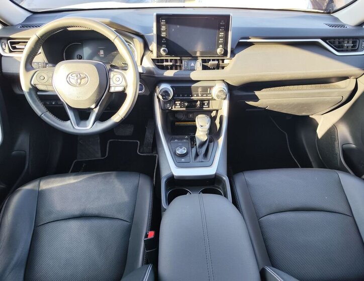 Toyota RAV4 SUV 2,5 l 163 kw