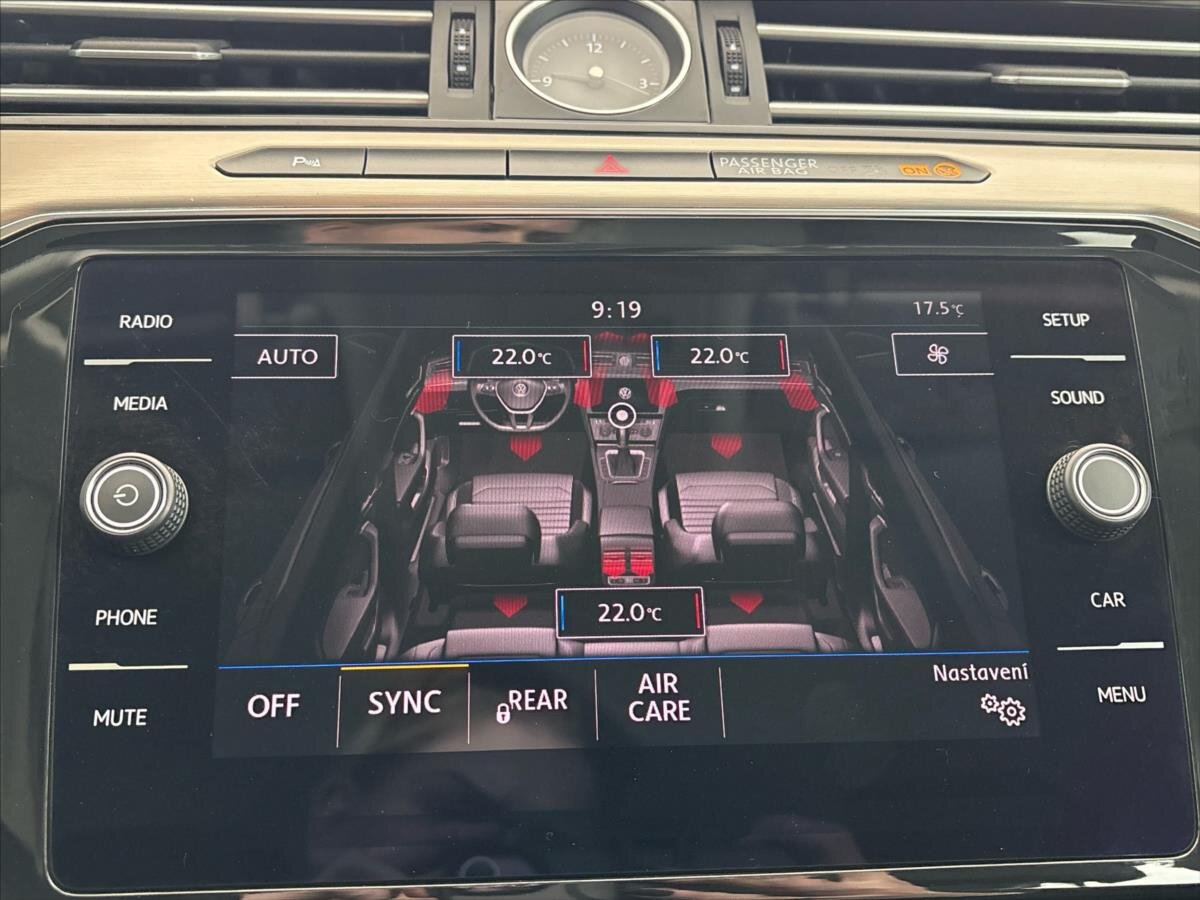 Volkswagen Passat Kombi 2,0 l 110 kw