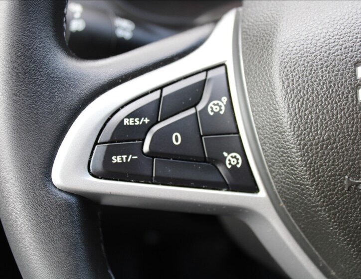 Dacia Duster SUV 1,3 l 96 kw