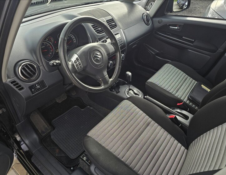 Suzuki SX4 Hatchback 1,6 l 88 kw