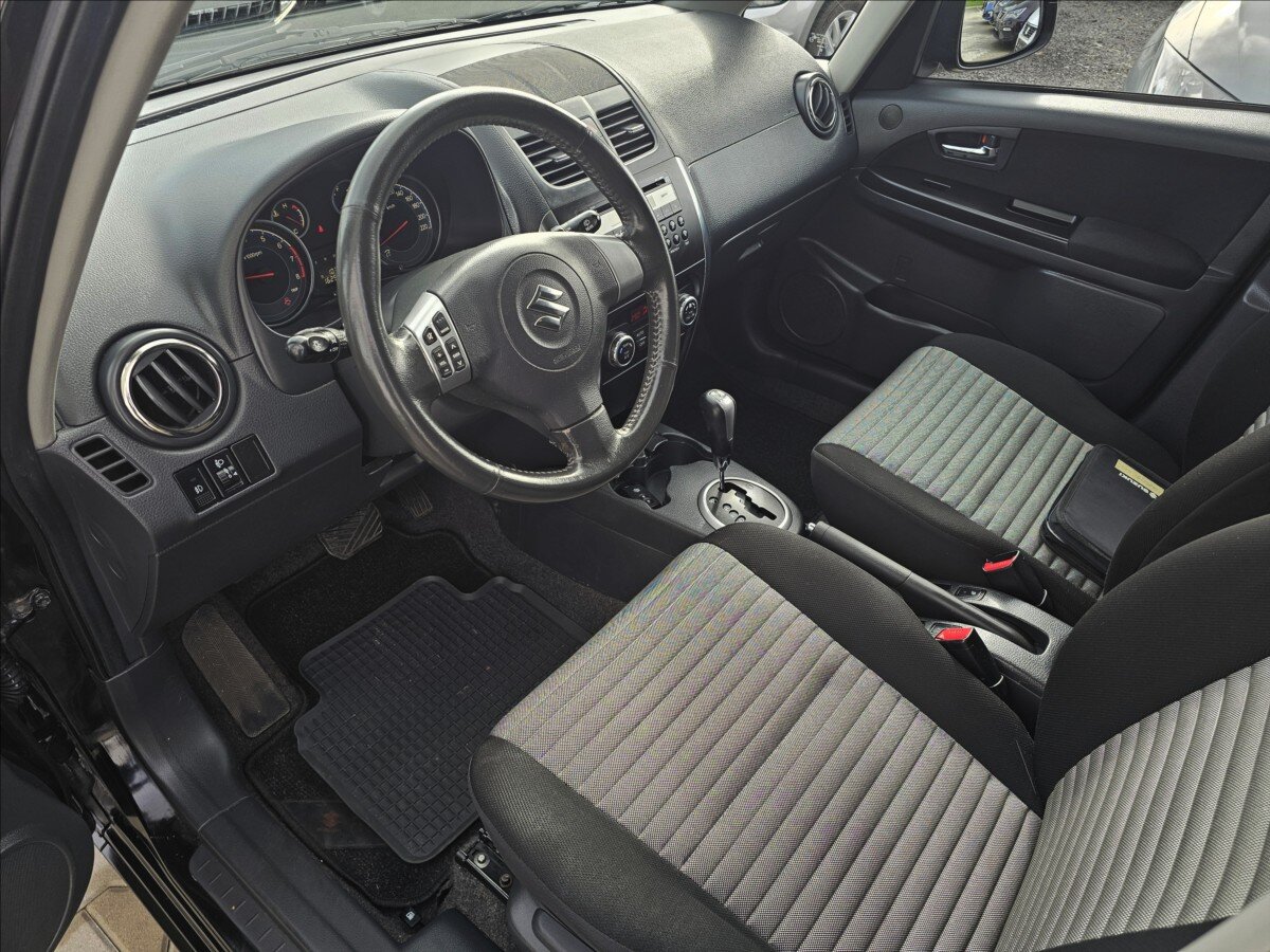 Suzuki SX4 Hatchback 1,6 l 88 kw