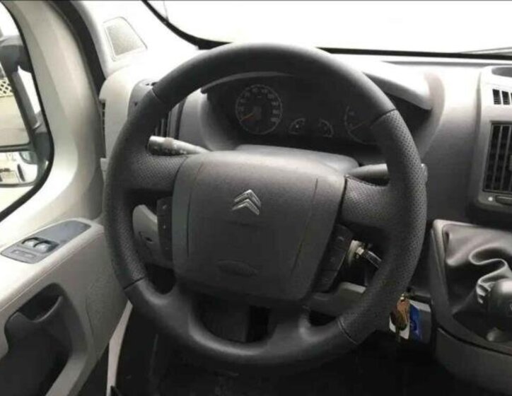 Citroën Jumper Sklápěč 2,2 l 74 kw